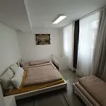 Ruhig Gelegene Wohnung Am Schlosspark