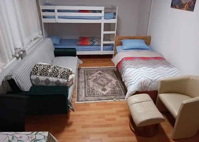 Ruhig Gelegene Wohnung Am Schlosspark